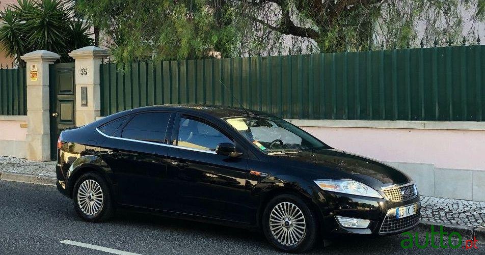 2010' Ford Mondeo Titanium photo #1