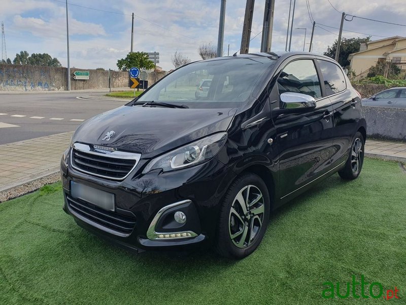 2020' Peugeot 108 1.0 Vti Style photo #3