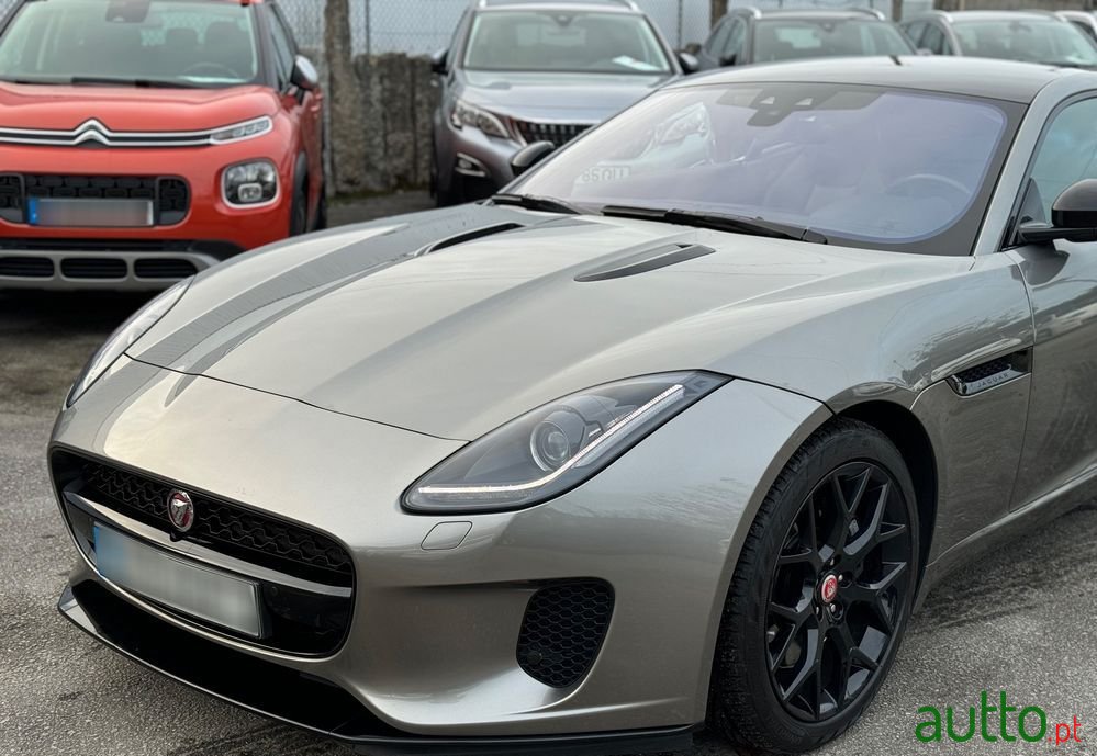2017' Jaguar F-Type Coupe 2.0 Aut. photo #2