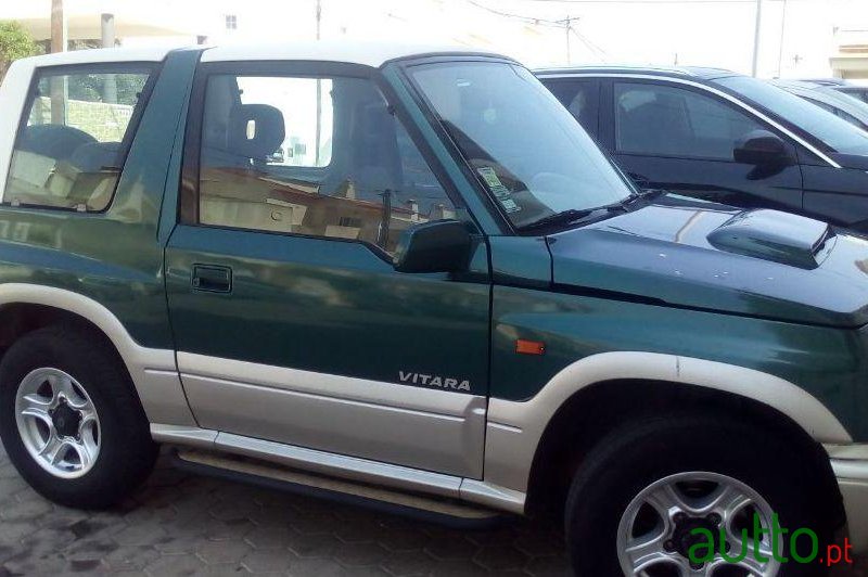 1999' Suzuki Vitara photo #1