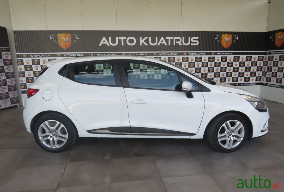 2017' Renault Clio 1.5 Dci Zen photo #6