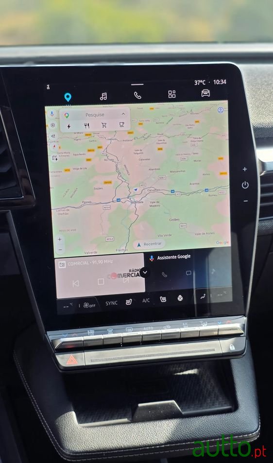 2022' Renault Megane E-Tech photo #6