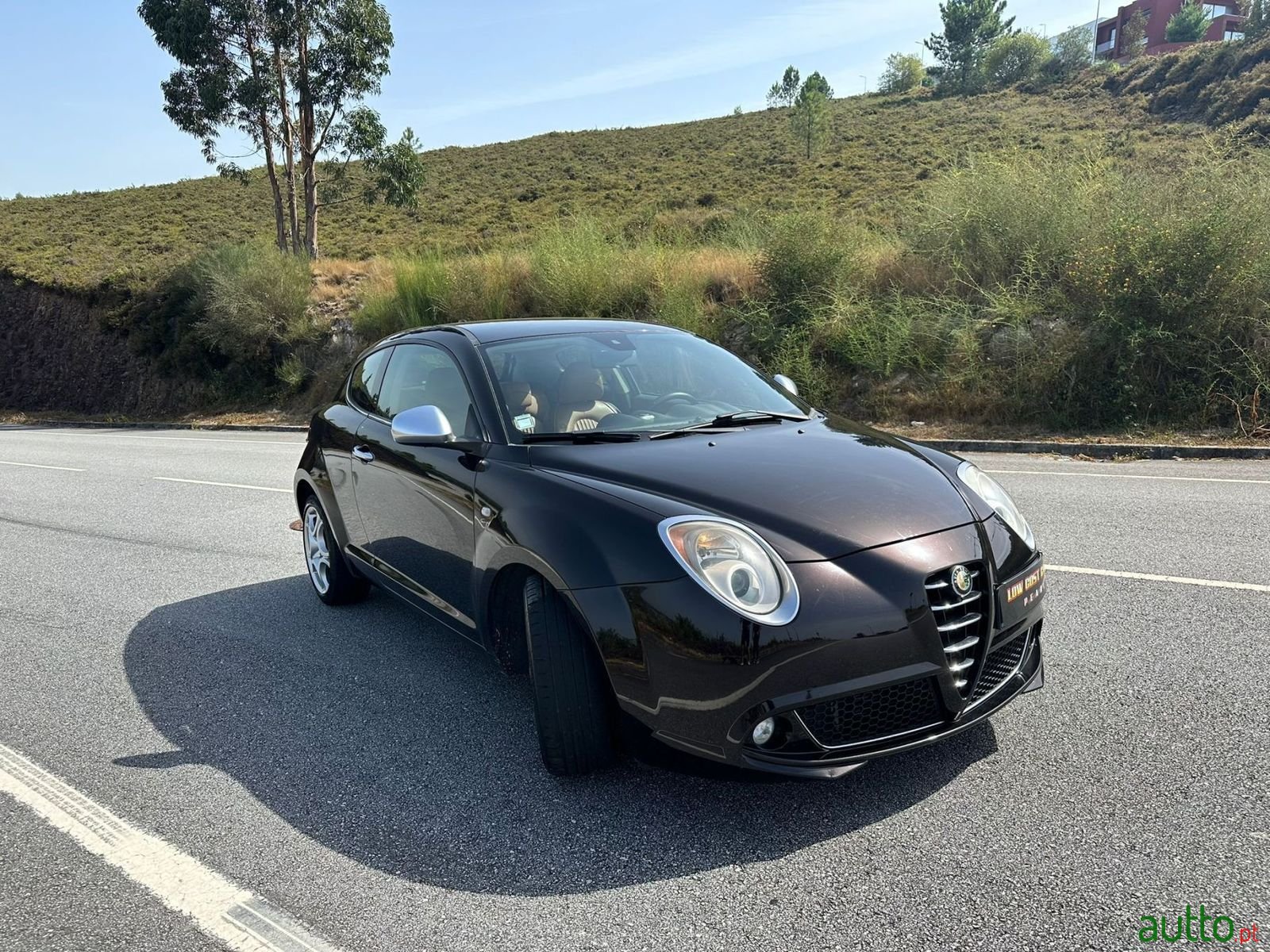 2011' Alfa Romeo MiTo photo #2