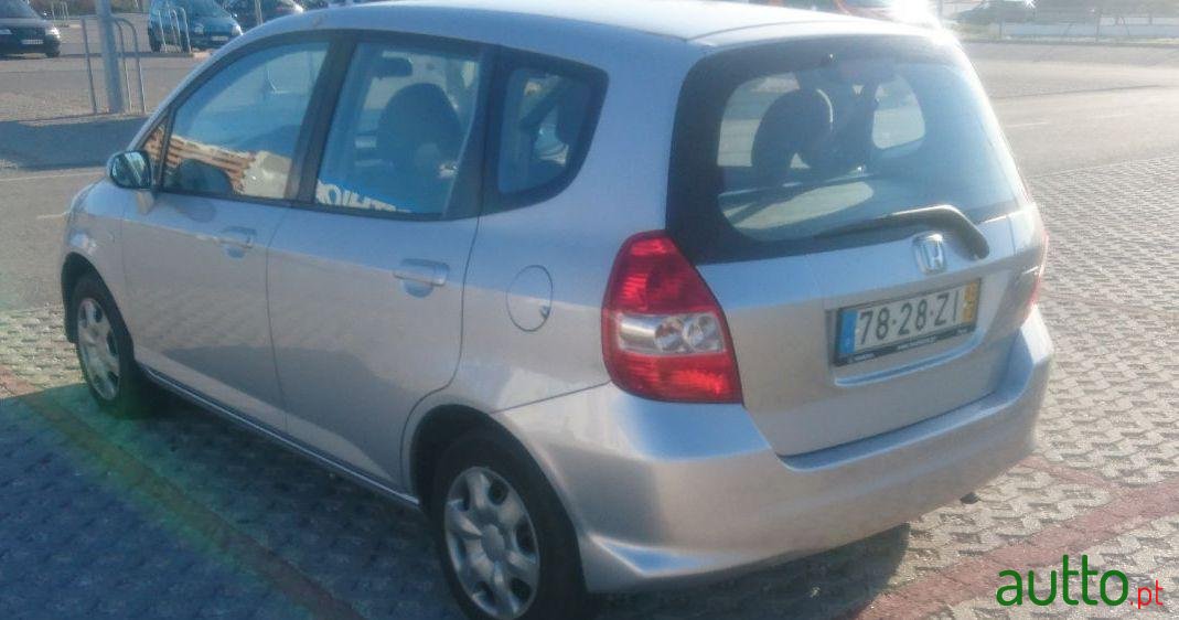 2004' Honda Jazz 1.2 Cool + Ac photo #5