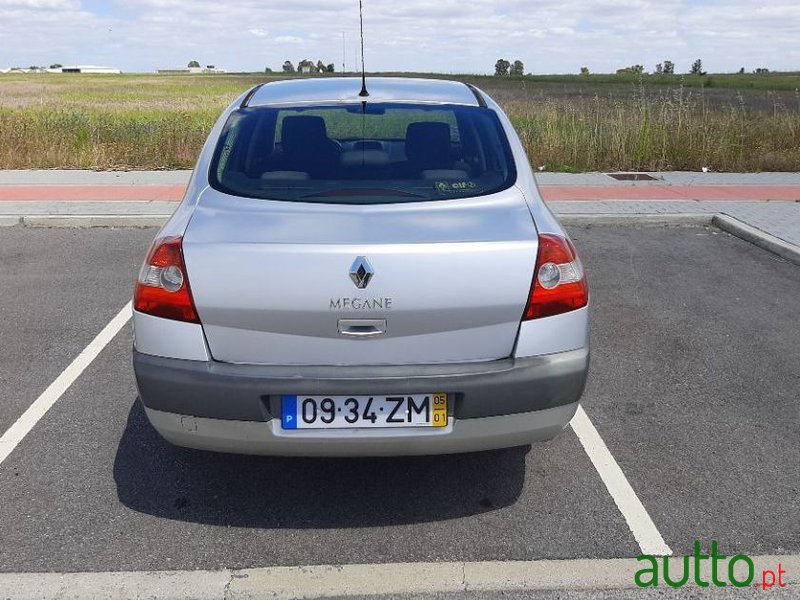 2005' Renault Megane photo #4