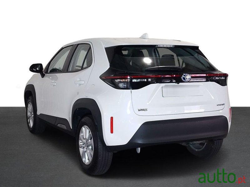 2023' Toyota Yaris Cross photo #2