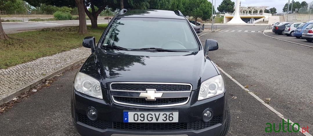 2008' Chevrolet Captiva photo #2