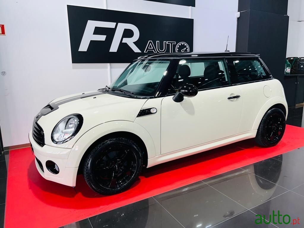 2008' MINI Cooper photo #2