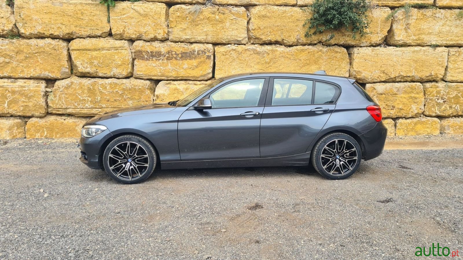 2018' BMW 116 photo #3