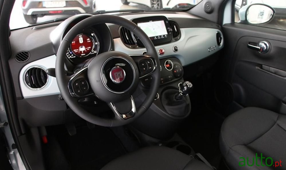 2024' Fiat 500 photo #2