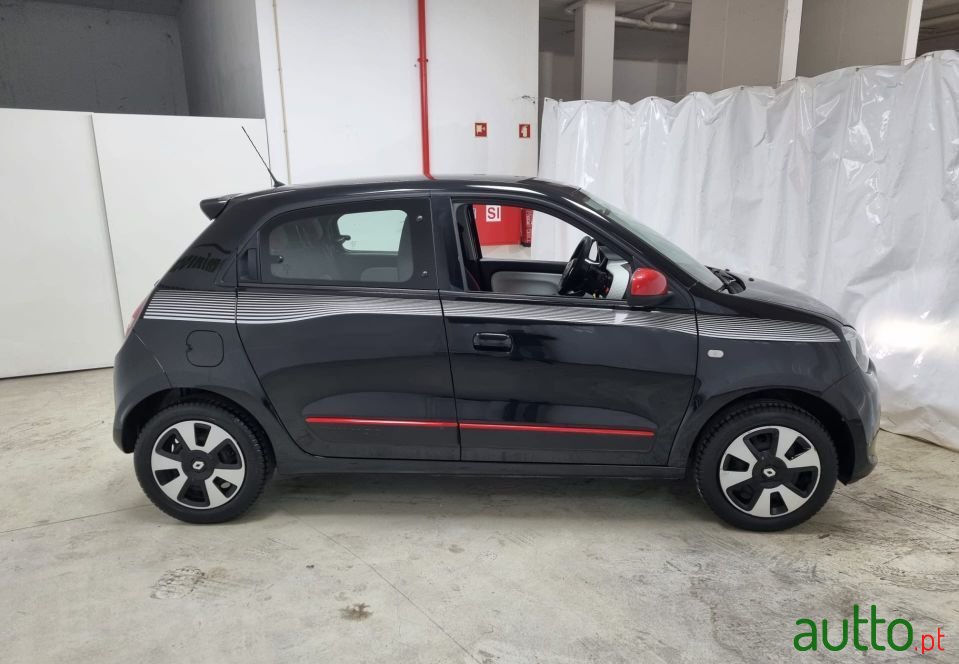 2017' Renault Twingo photo #4