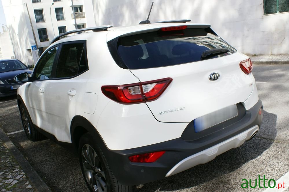 2018' Kia Stonic 1.0 T-Gdi Ex photo #6