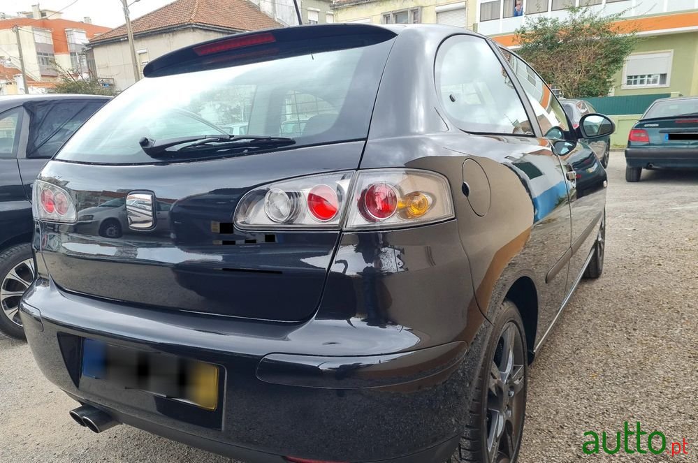 2005' SEAT Ibiza 1.9 Tdi Fr photo #4