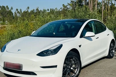 2023' Tesla Model 3