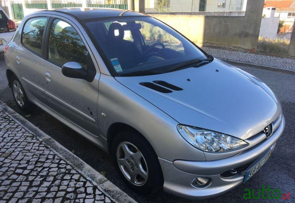 2005' Peugeot 206 Black & Silver photo #1