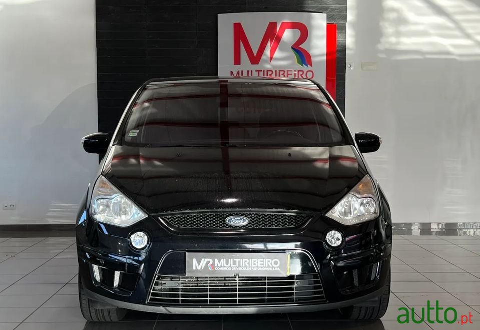 2007' Ford S-Max photo #2