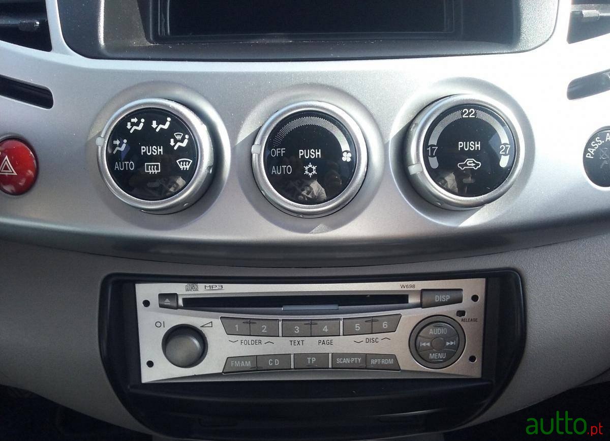 2011' Mitsubishi L 200 L200 STRAKAR photo #4