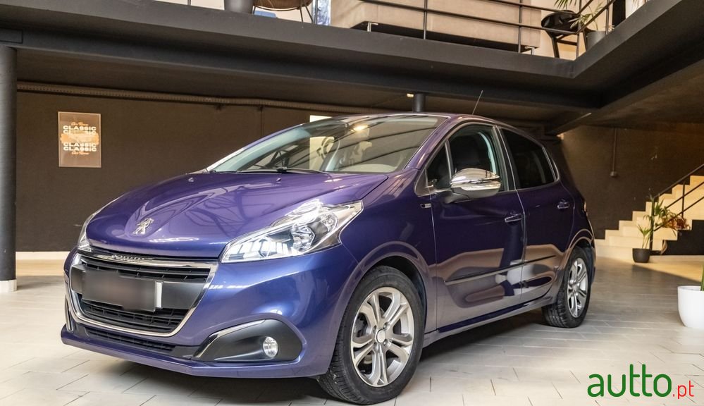 2016' Peugeot 208 1.2 Puretech Style photo #5