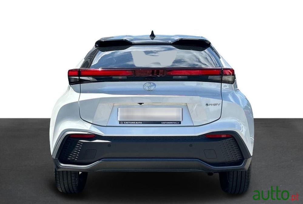 2024' Toyota C-HR photo #4