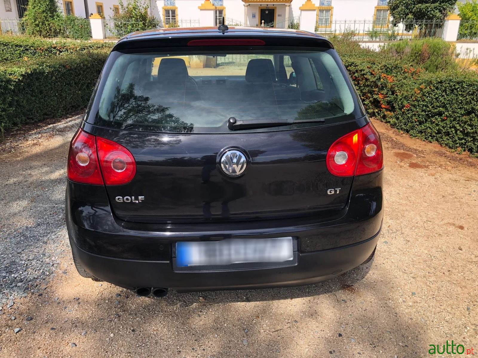 2007' Volkswagen Golf photo #2