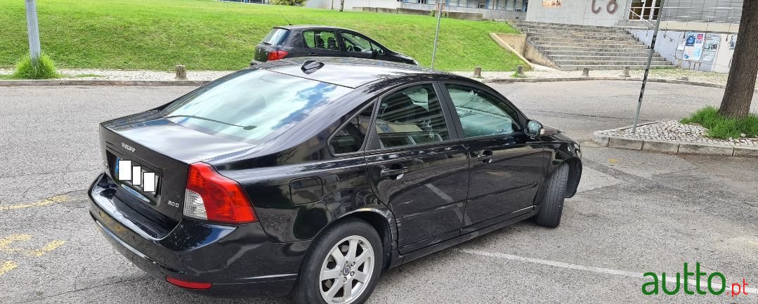 2008' Volvo S40 photo #2