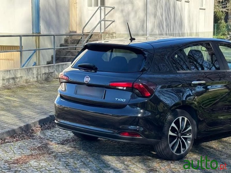 2020' Fiat Tipo 1.3 M-Jet Lounge photo #5