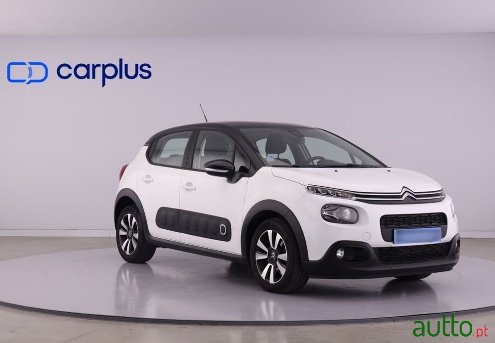2019' Citroen C3 1.5 Bluehdi Shine photo #2