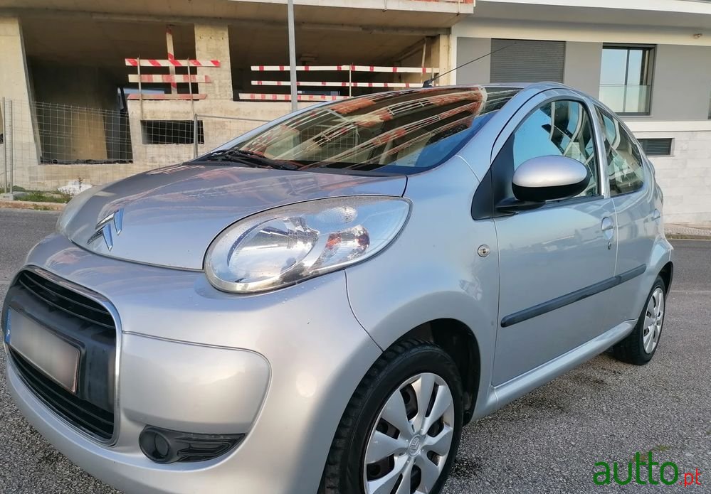 2011' Citroen C1 1.0 Attraction photo #1