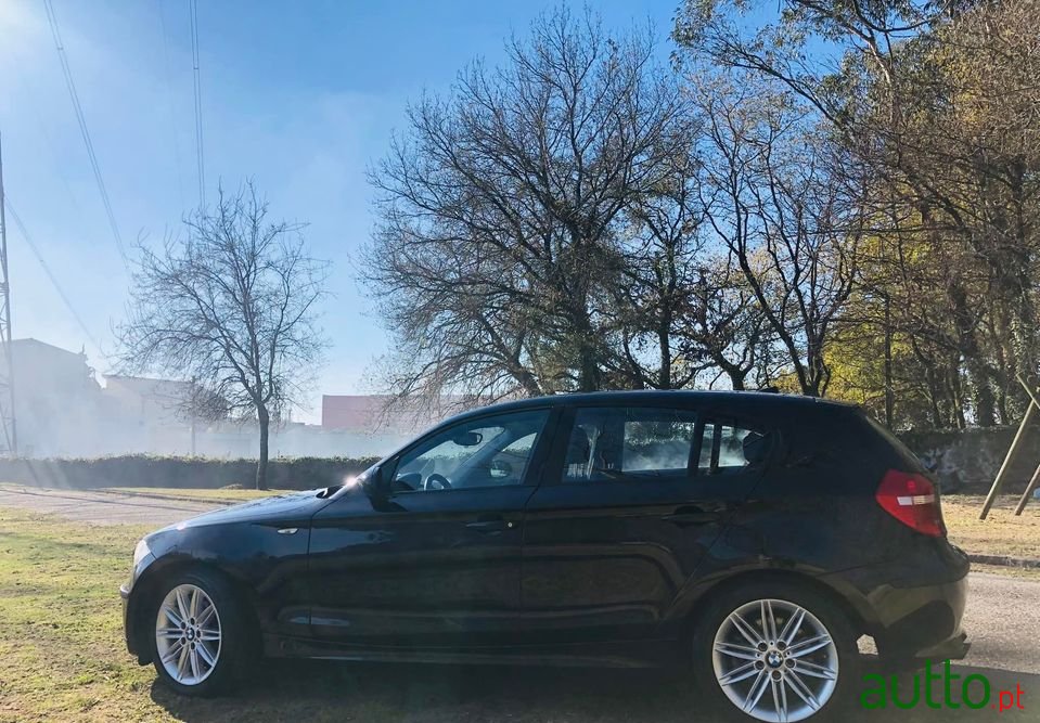 2008' BMW 118 photo #5