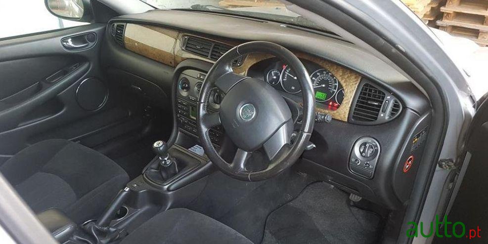 2005' Jaguar X-Type photo #2