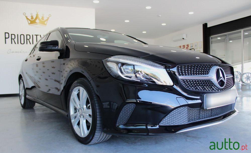 2016' Mercedes-Benz A 180 photo #2
