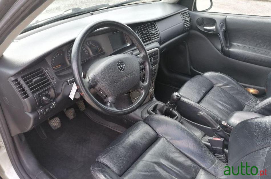 2000' Opel Vectra Caravan photo #5