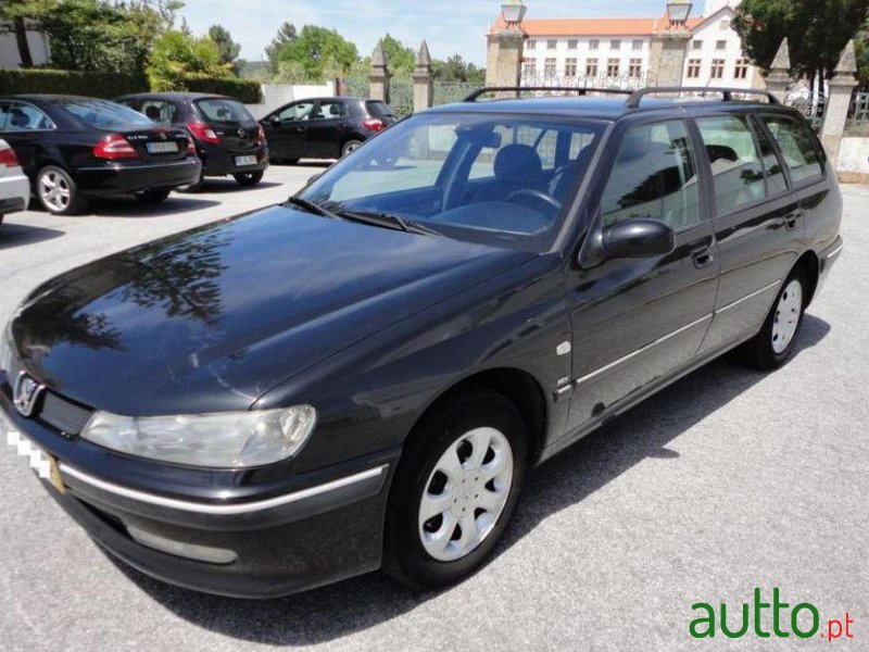 2002' Peugeot 406-Sw 2.0 Hdi Executive photo #2