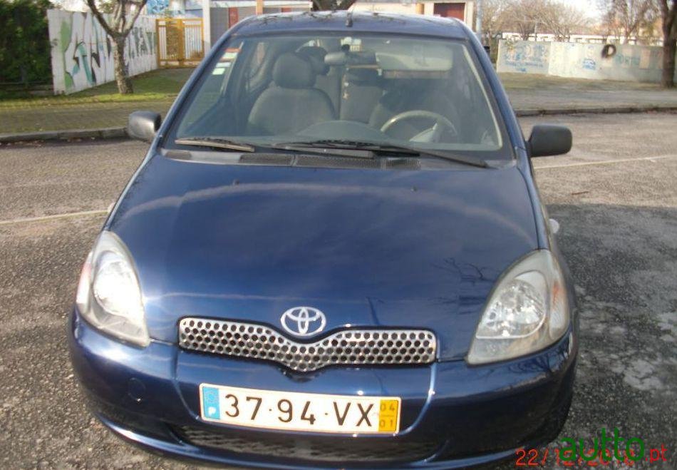 2004' Toyota Yaris D-4D photo #1