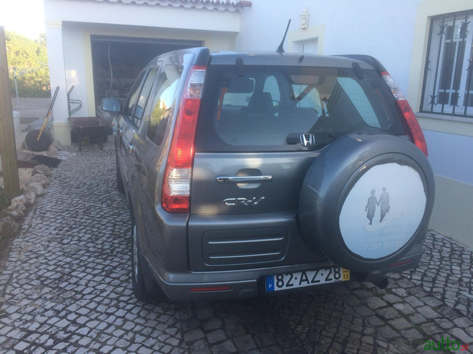 2005' Honda CR-V photo #1