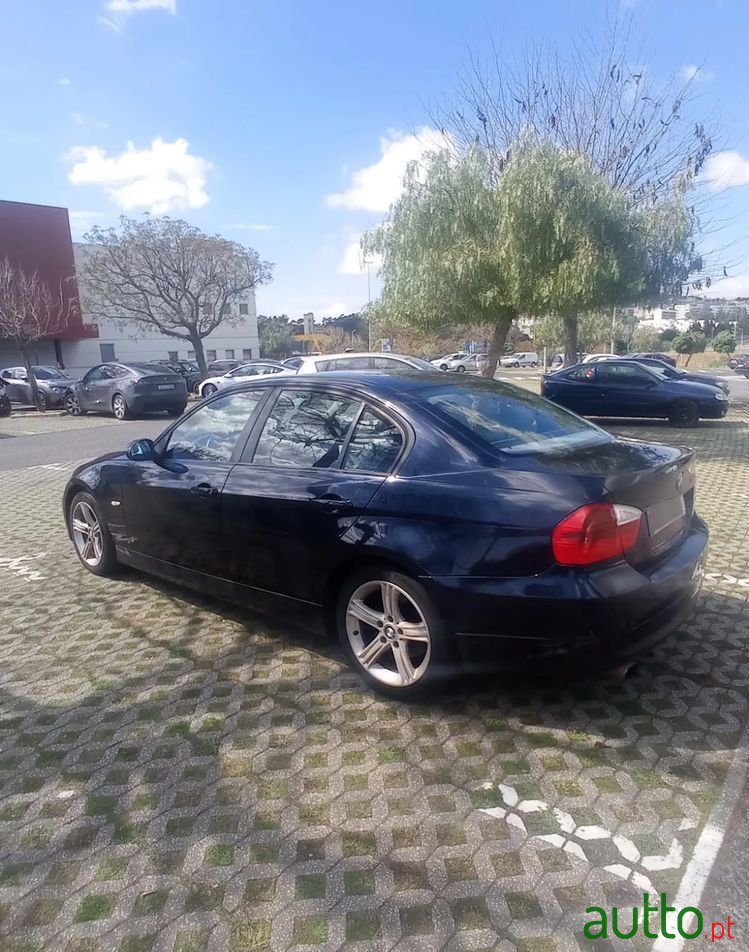 2005' BMW 320 photo #2