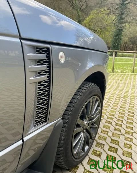 2011' Land Rover Range Rover photo #6