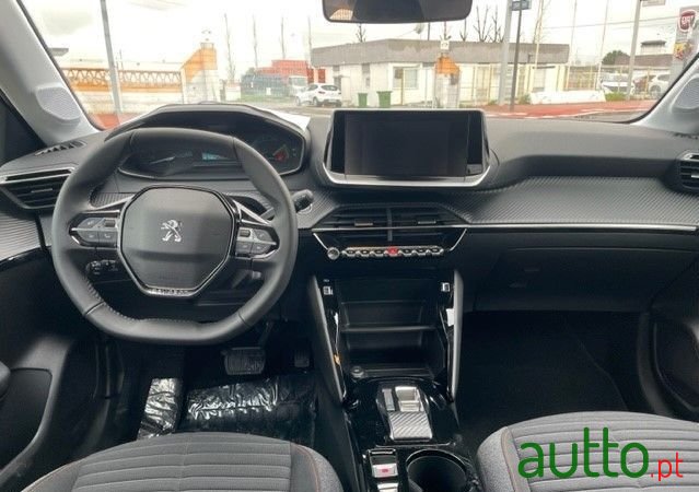 2023' Peugeot e-208 photo #4