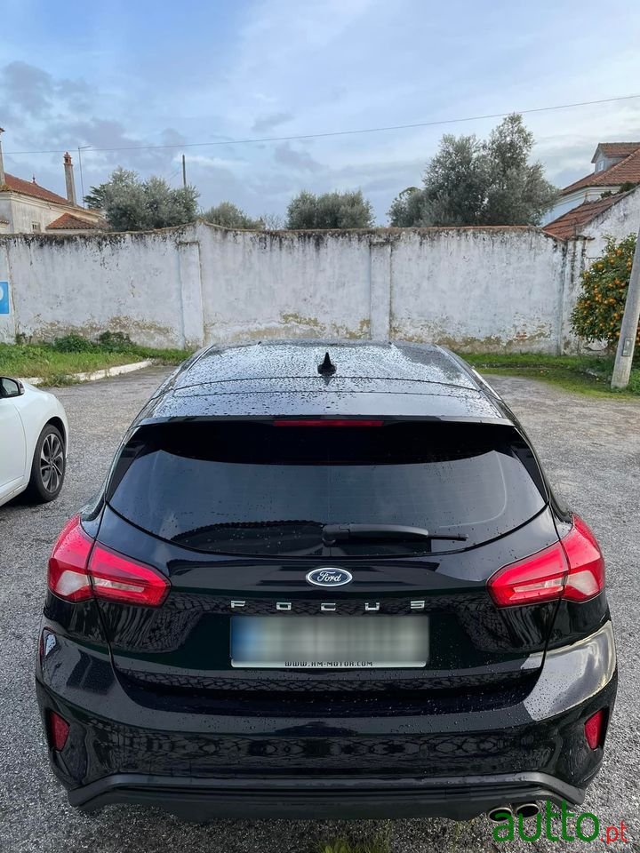 2019' Ford Focus photo #5