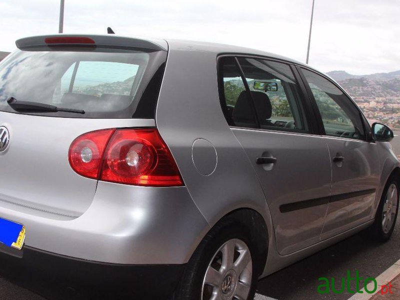 2006' Volkswagen Golf 5 photo #1