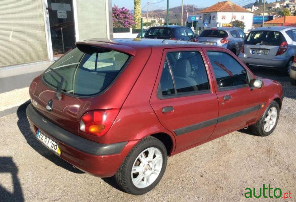 2001' Ford Fiesta 1.25 Ghia photo #1