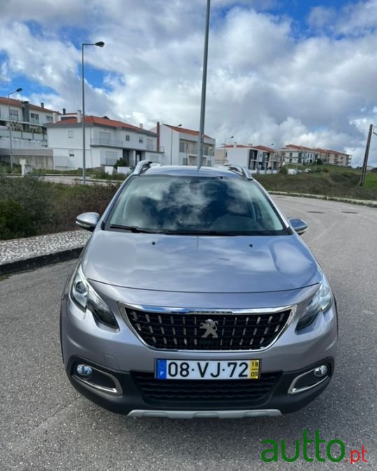 2018' Peugeot 2008 photo #2