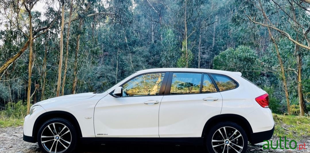 2011' BMW X1 photo #2