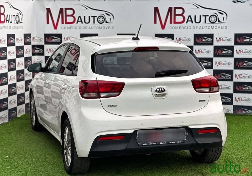 2017' Kia Rio 1.4 Crdi Tx Prime photo #4