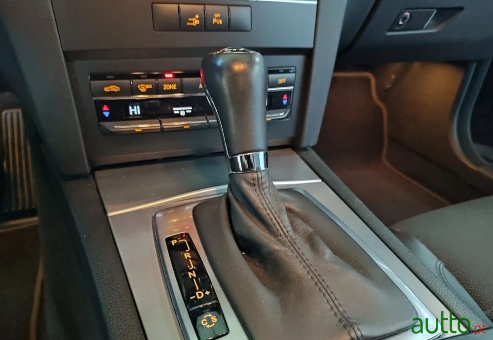 2010' Mercedes-Benz 250 photo #5