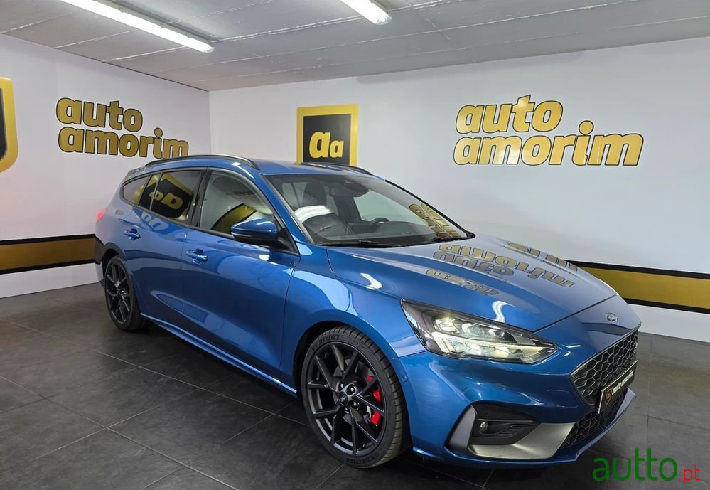 2020' Ford Focus Sw photo #1