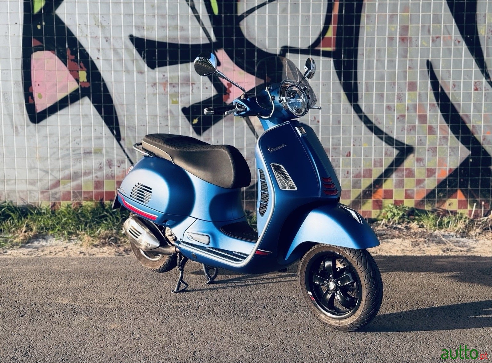 2022' Vespa 300 Gts Hpe photo #1