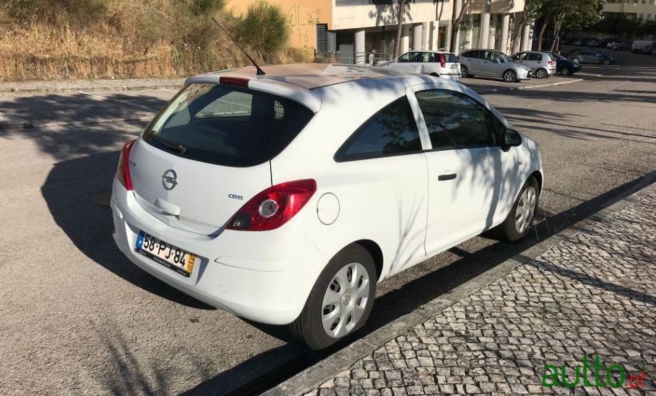 2014' Opel Corsa D Van 1.3 Cdti photo #3