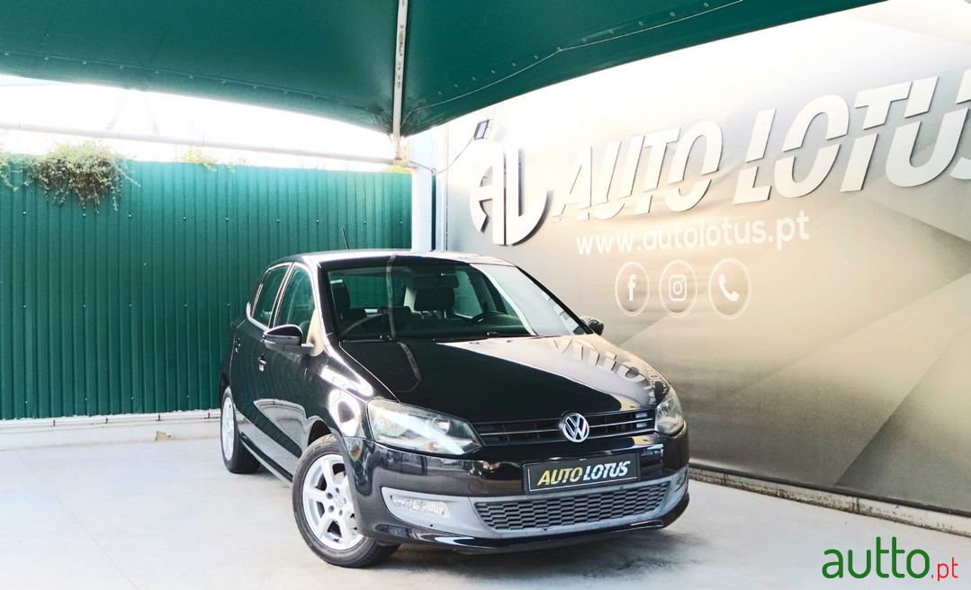 2009' Volkswagen Polo photo #1