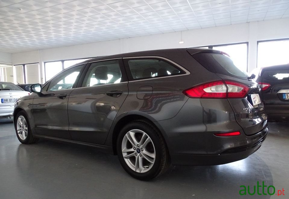 2015' Ford Mondeo Sw photo #5